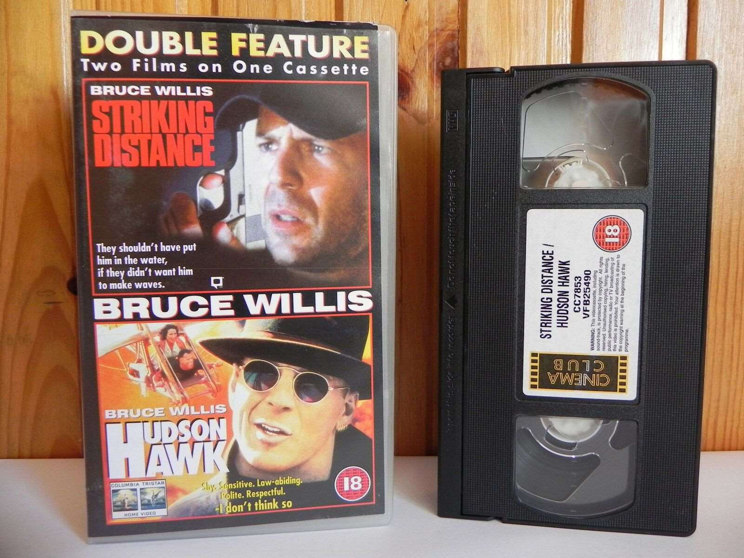 2 MOVIES - Striking Distance/Hudson Hawk - Columbia Action - Bruce Willis - VHS-