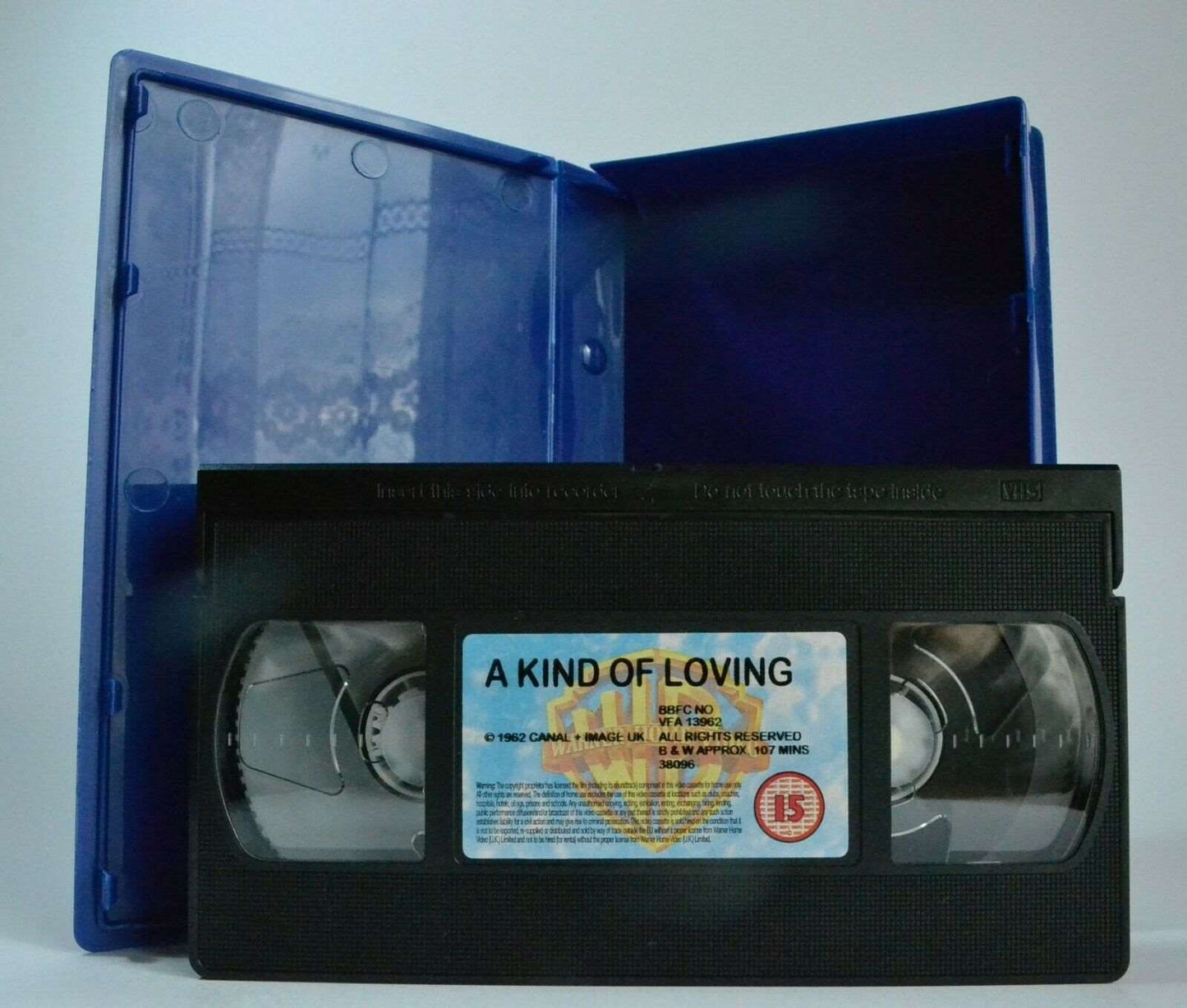 A Kind Of Loving (1962); [Stan Barstow] Drama - Alan Bates/Thora Hird - Pal VHS-