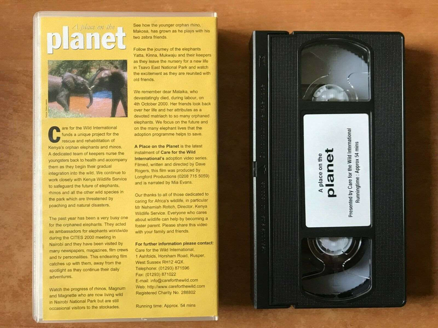 A Place On The Planet; [Mia Evans]: Nairobi National Park - Elephants - Pal VHS-