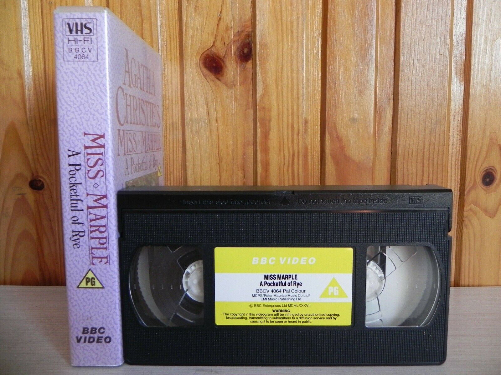 Agatha Christie's - Miss Marple - A Pocketful Of Rye - Drama - T.R. Bowen - VHS-