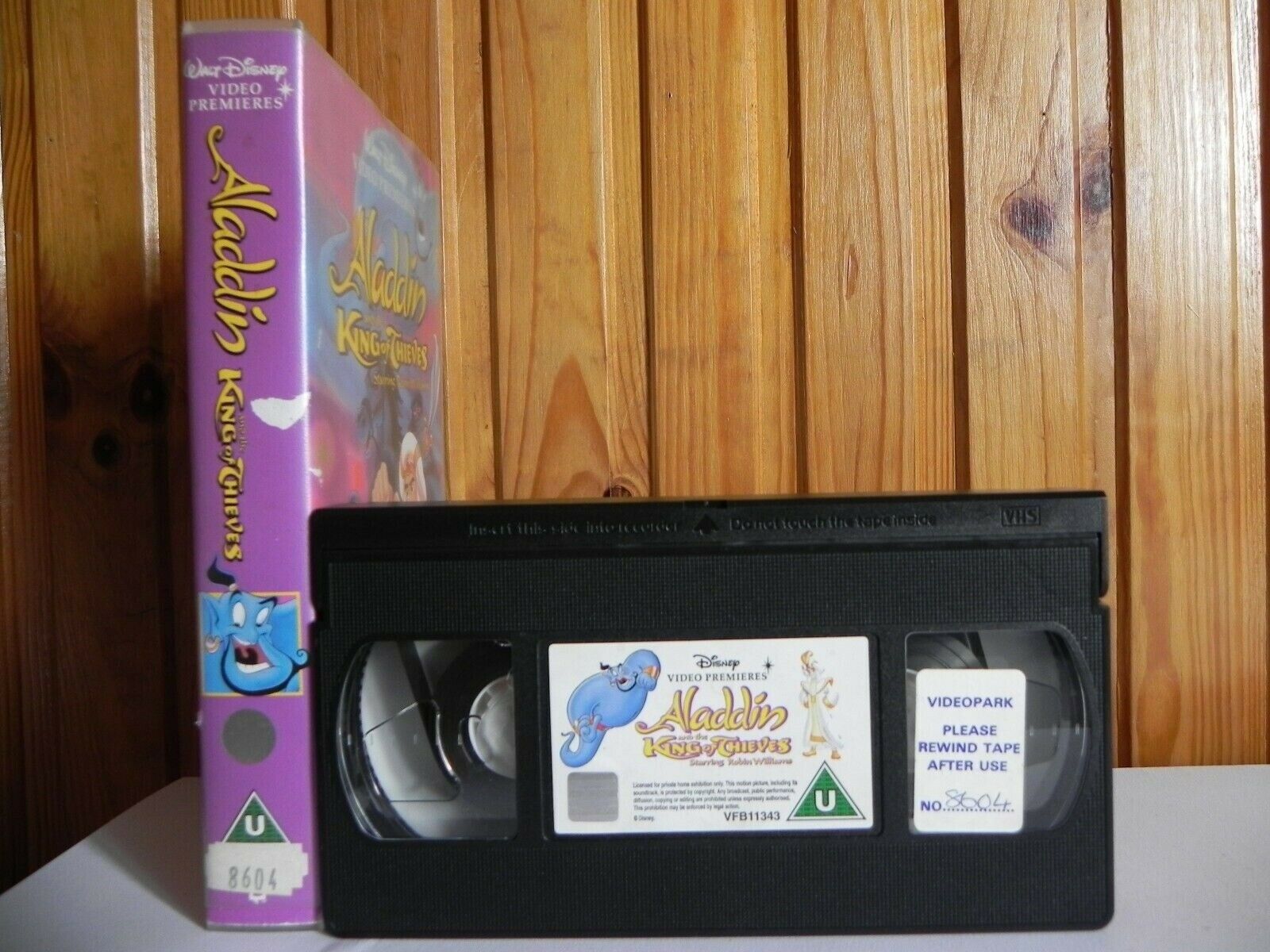 Aladdin And The King Of Thieves - Walt Disney - Animated - Large Box - Pal VHS-