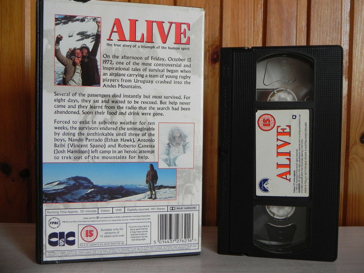 Alive - Paramount - Drama - Ethan Hawke - Vincent Spano - Large Box - Pal VHS-