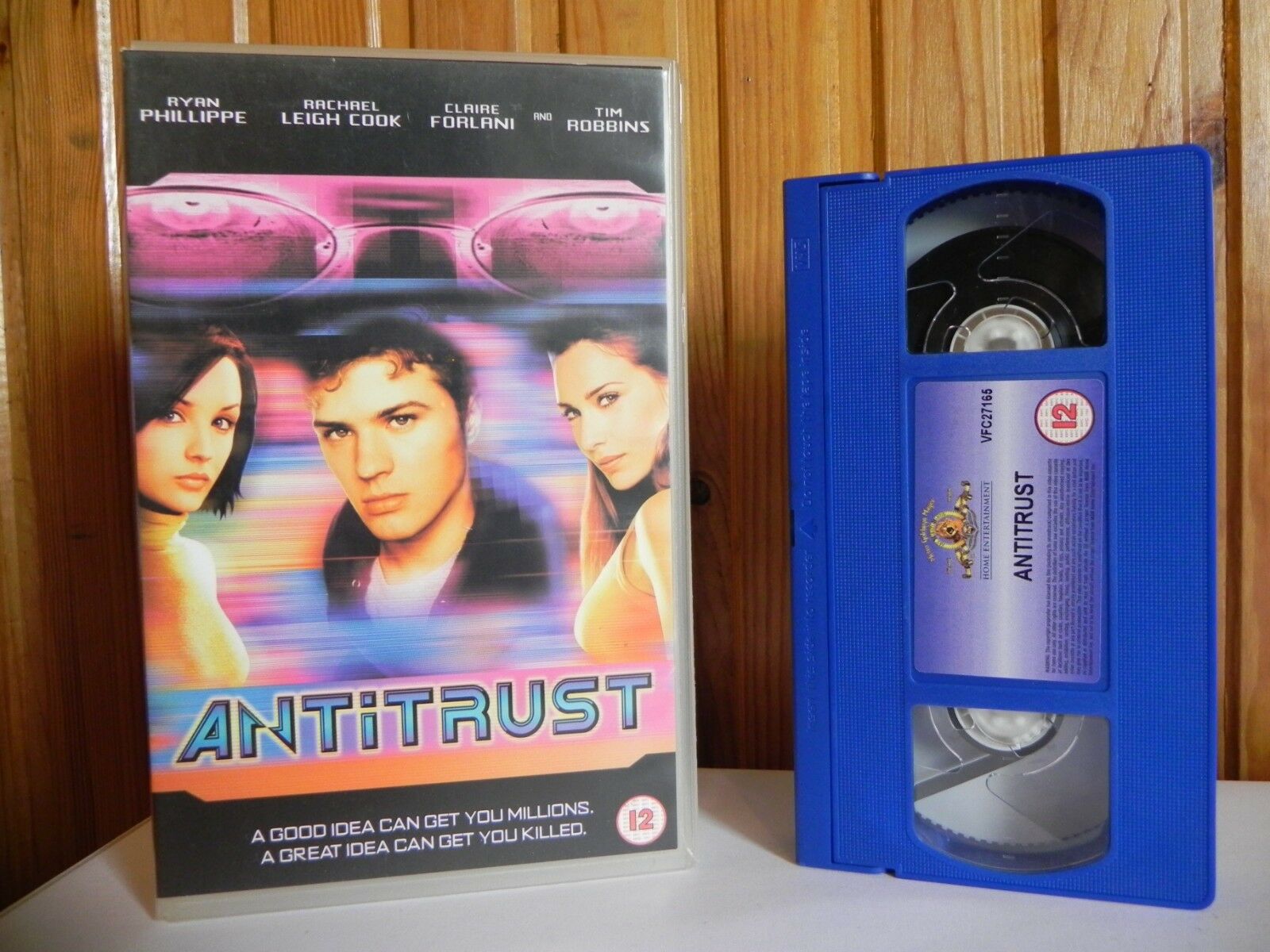 Antitrust - Thriller - Ex-rental - Ryan Phillippe - Tim Robbins - Big Box - VHS-