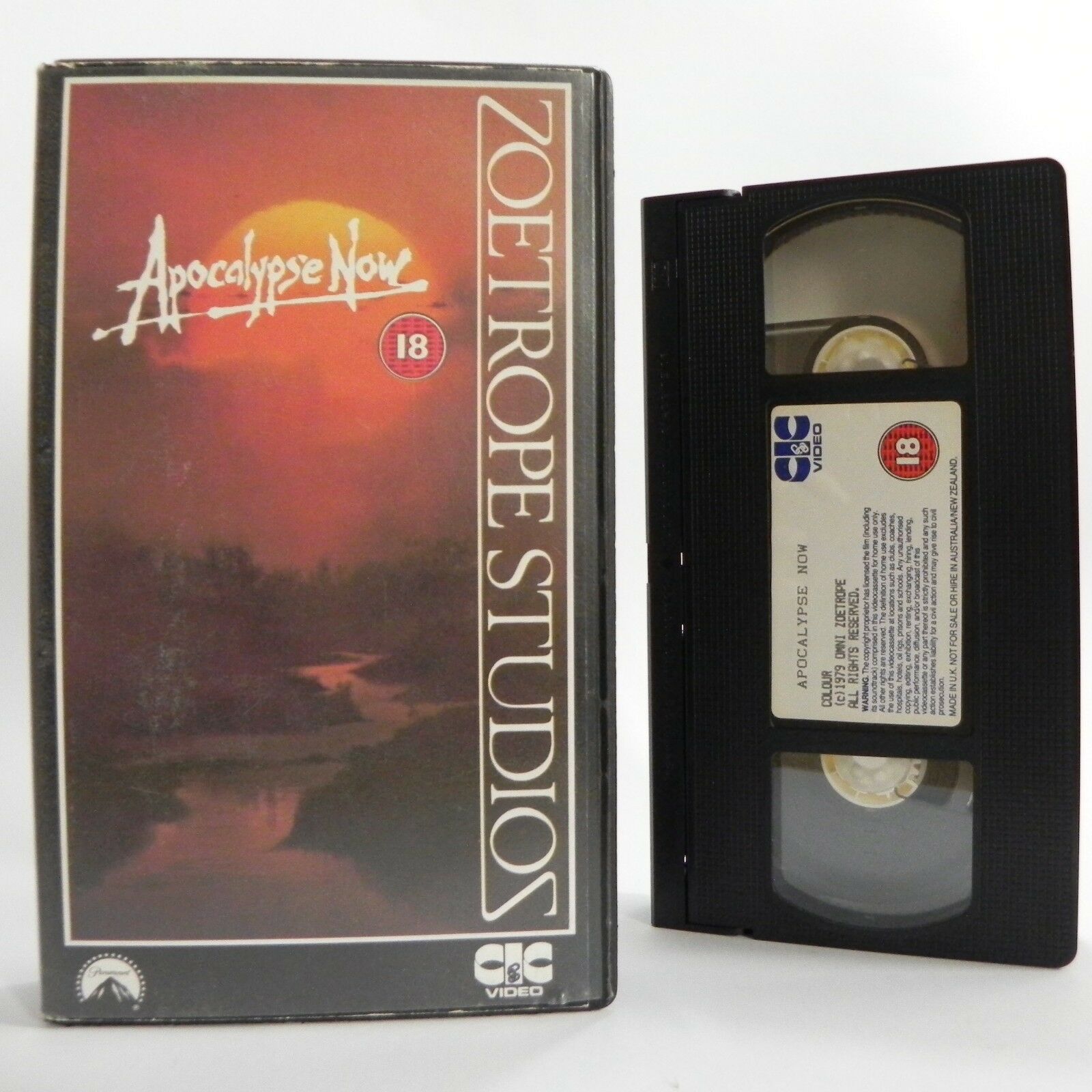 Apocalypse Now: (1979) War Drama - Brando/Duvall - Film By F.F.Coppola - Pal VHS-