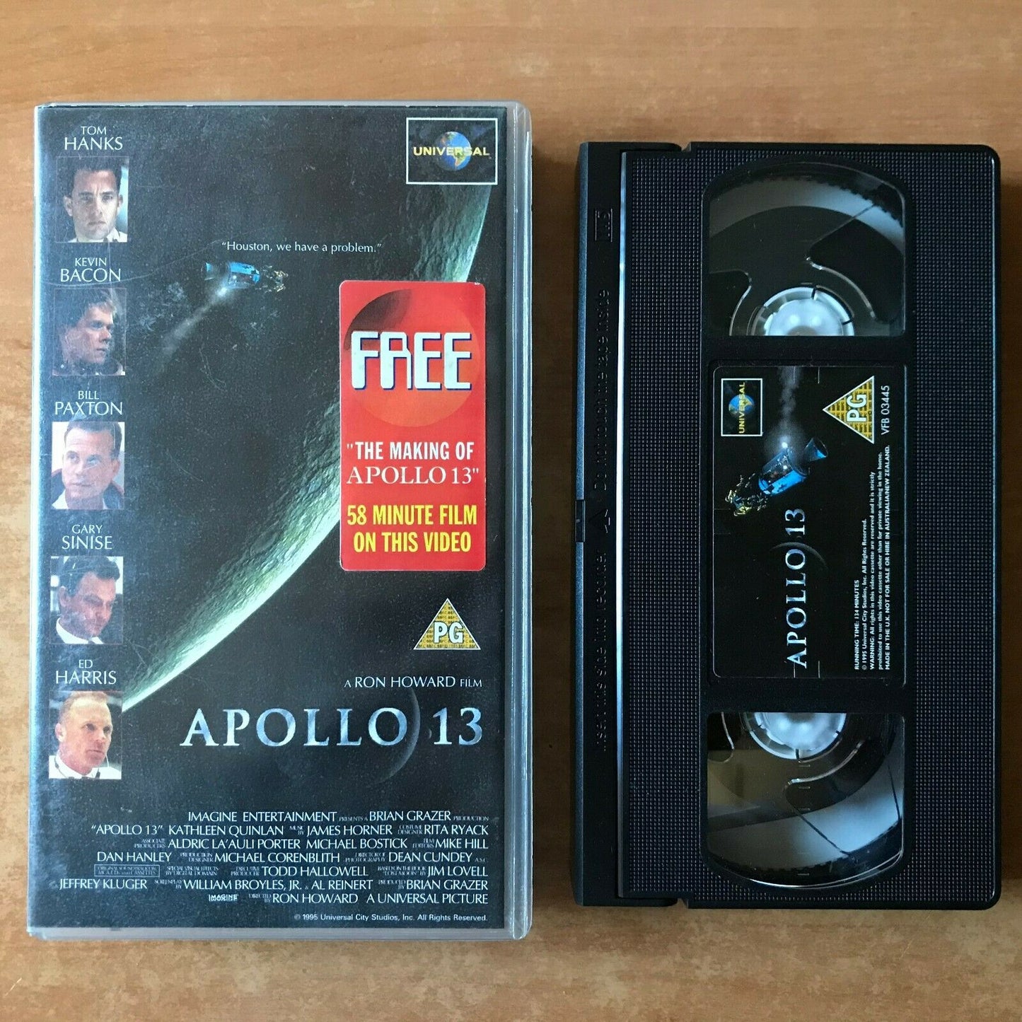 Apollo 13 (1995); [Including: The Making Of] Space Docudrama - Tom Hanks - VHS-