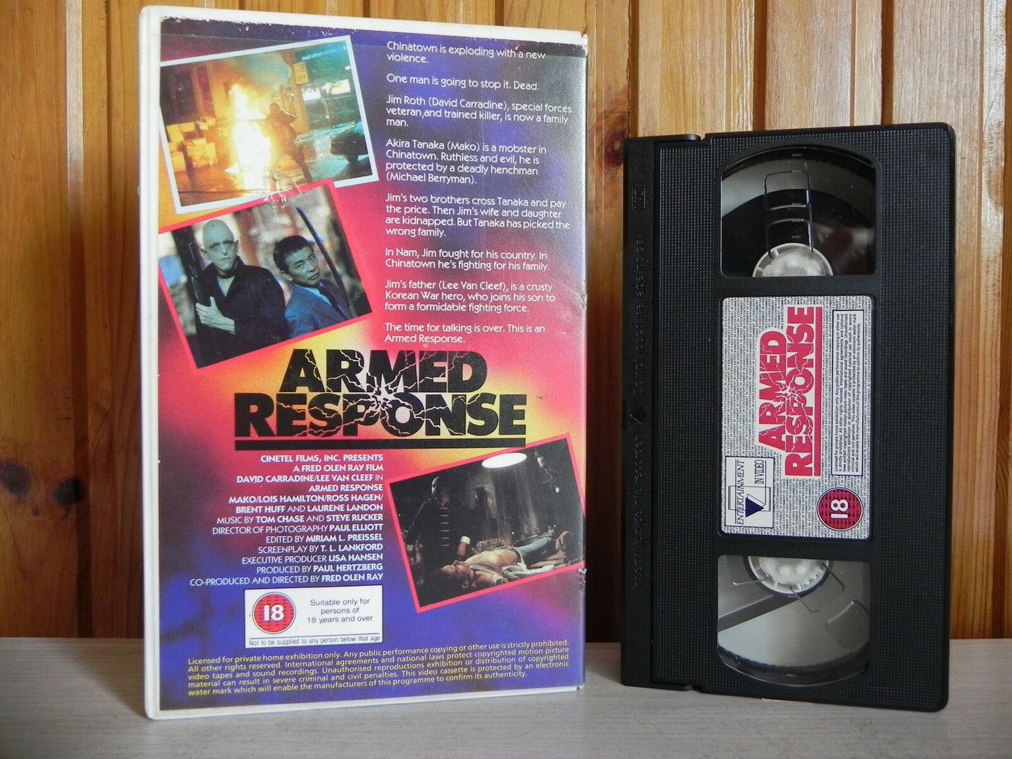 Armed Response - Entertainment - Action - David Carradine - Large Box - Pal VHS-