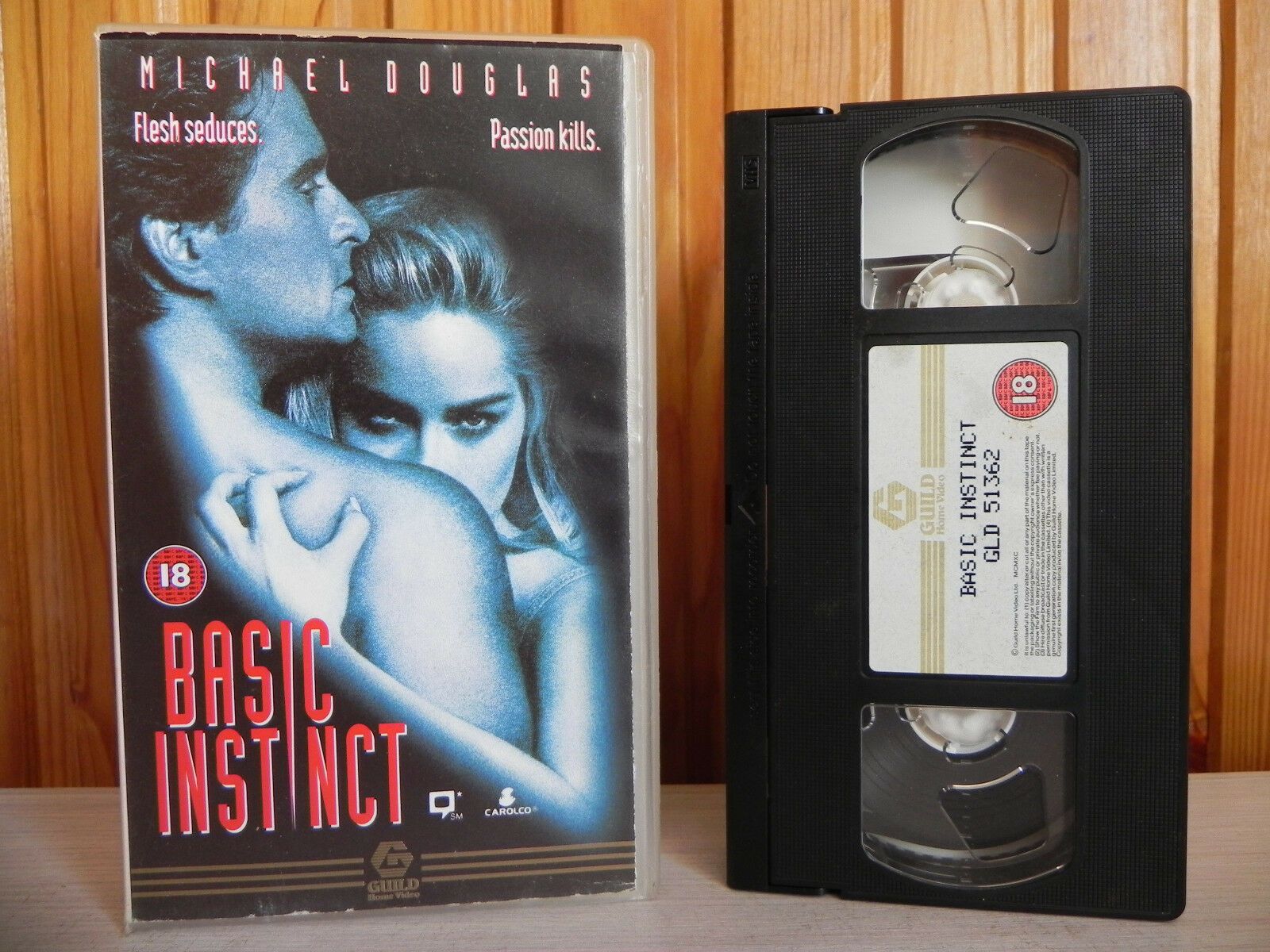 Basic Instinct - Sharon Stone - Small Box - Thriller - Michael Douglas - Pal VHS-