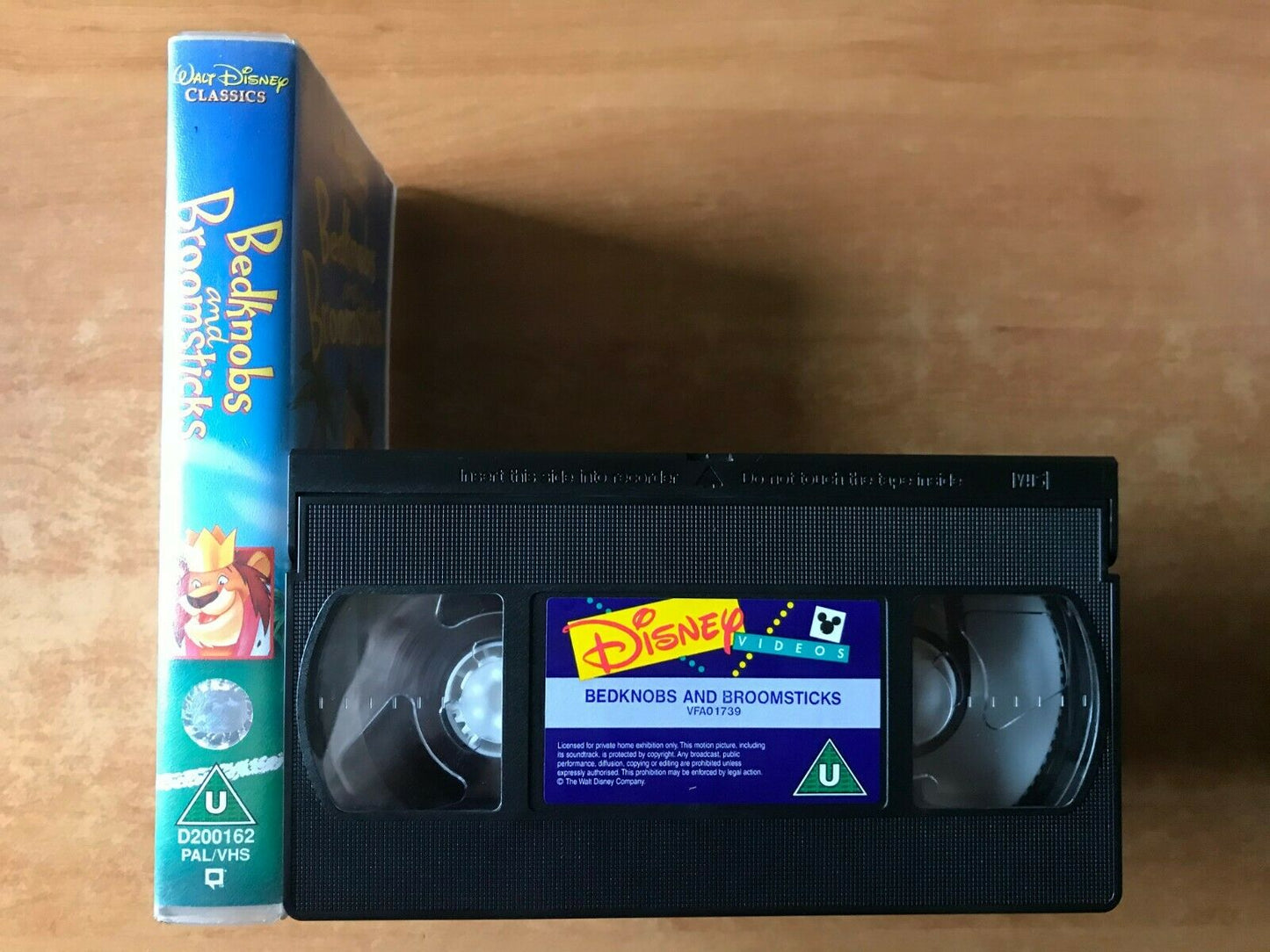 Bedknobs And Broomsticks (1971): Animated Musical [Walt Disney] Kids - Pal VHS-