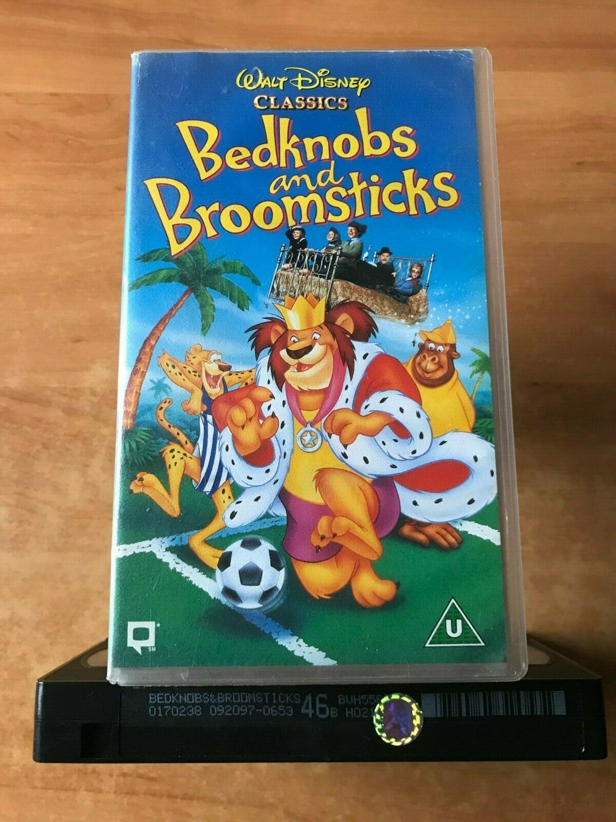 Bedknobs And Broomsticks (1971): Animated Musical [Walt Disney] Kids - Pal VHS-