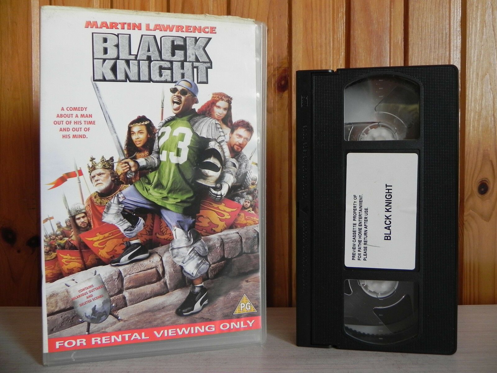 Black Knight; [Free Postcard] Comedy ( Large Box) Martin Lawrence - Pal VHS-