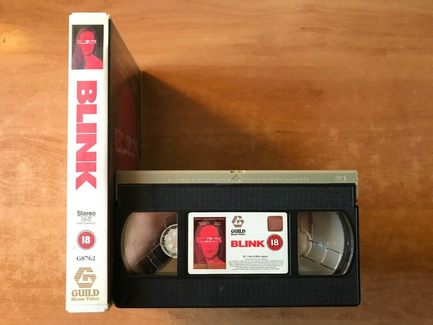 Blink - Guild Home - Thriller - Madeleine Stowe - Aidan Quinn - Large Box - VHS-