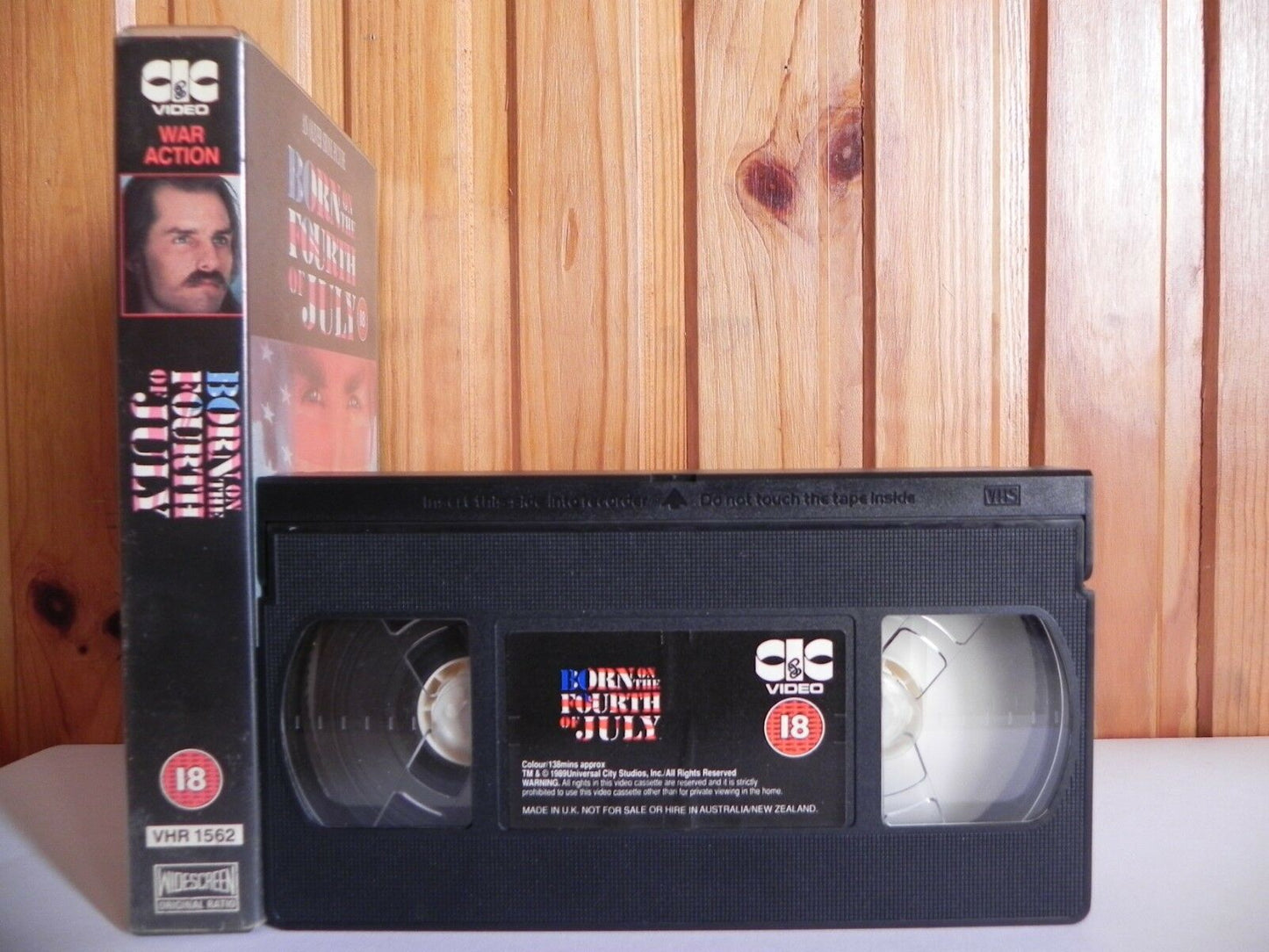 Born On The Fourth Of July - Widescreen - War Action - Tom Cruise - Pal VHS-