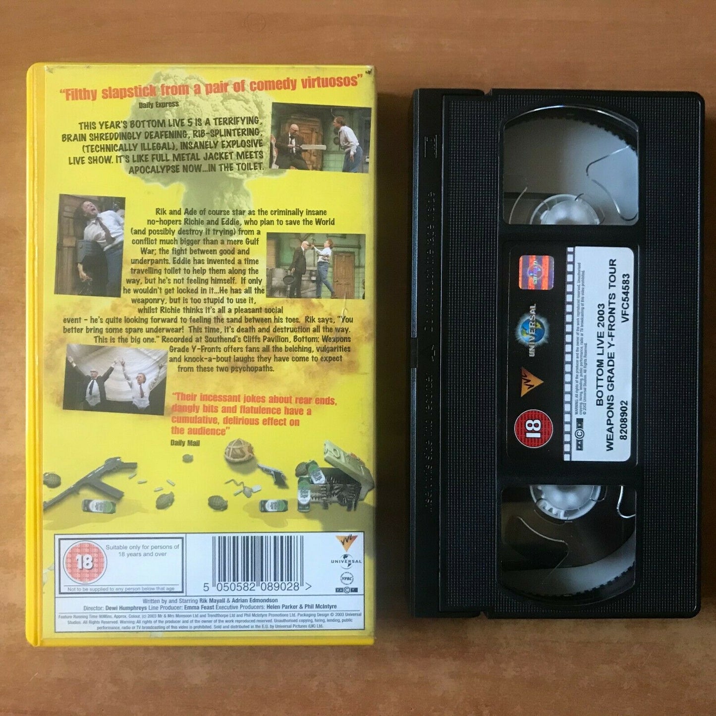 Bottom: Live 2003 [Pavilion / Southend Cliff] Live Comedy - Rik Mayall - Pal VHS-