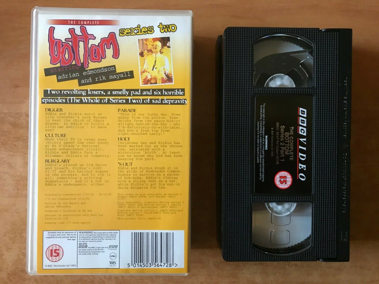 Bottom (Series 2): Culture - BBC Series - Comedy - Adrian Edmondson - Pal VHS-