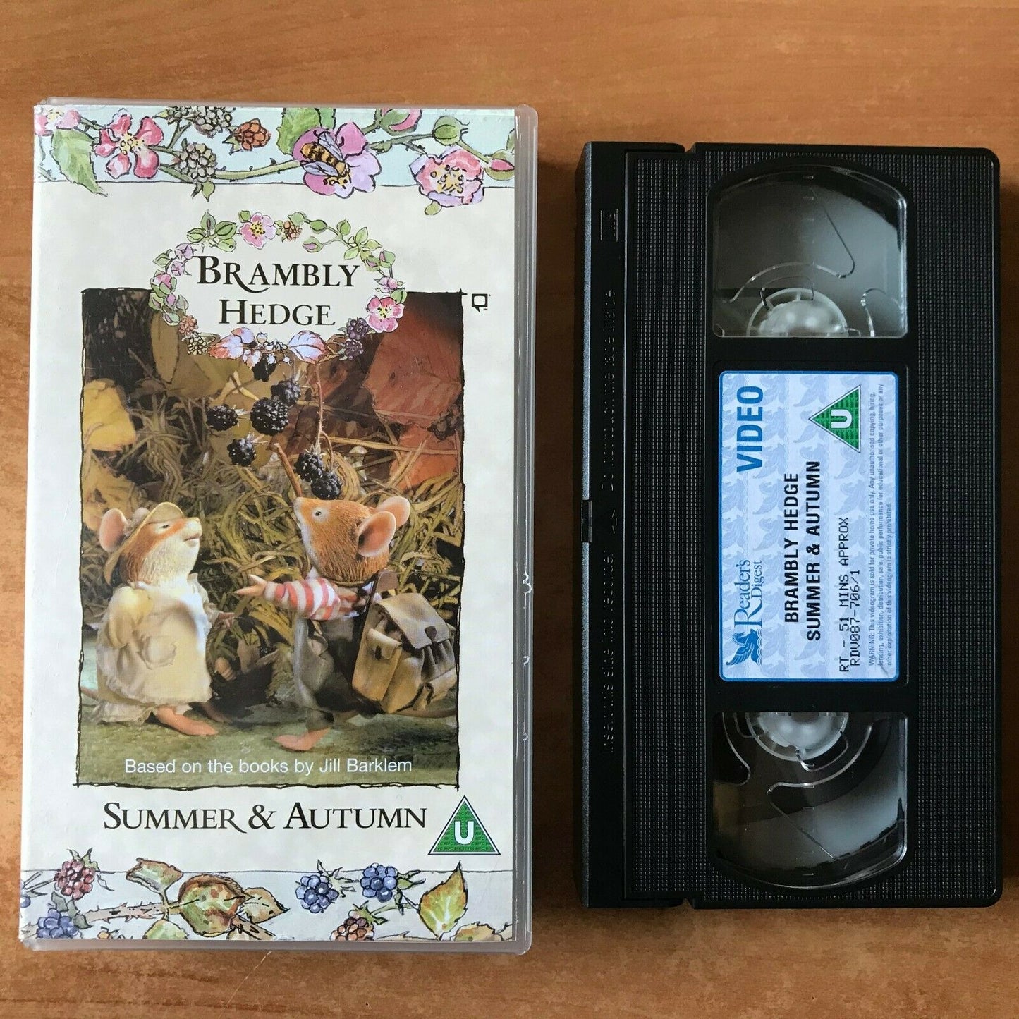 Brambly Hedge: Summer And Autumn; [Jill Barklem] Animated - Children's - Pal VHS-