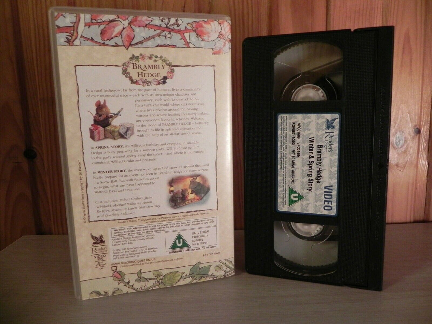 Brambly Hedge: Winter And Spring - Based On J.Barklem Book - Children's - VHS-