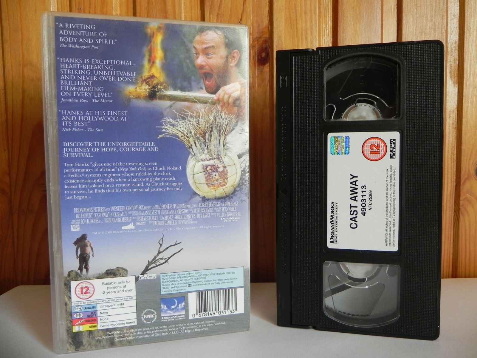 Cast Away - DreamWorks - Adventure - Tom Hanks - Film By Robert Zemeckis - VHS-