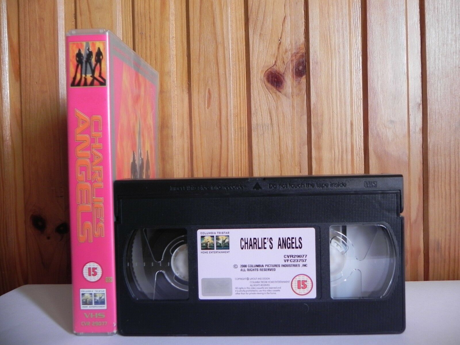 Charlie's Angels - Columbia - Comedy - Cameron Diaz - Drew Barrymore - Pal VHS-