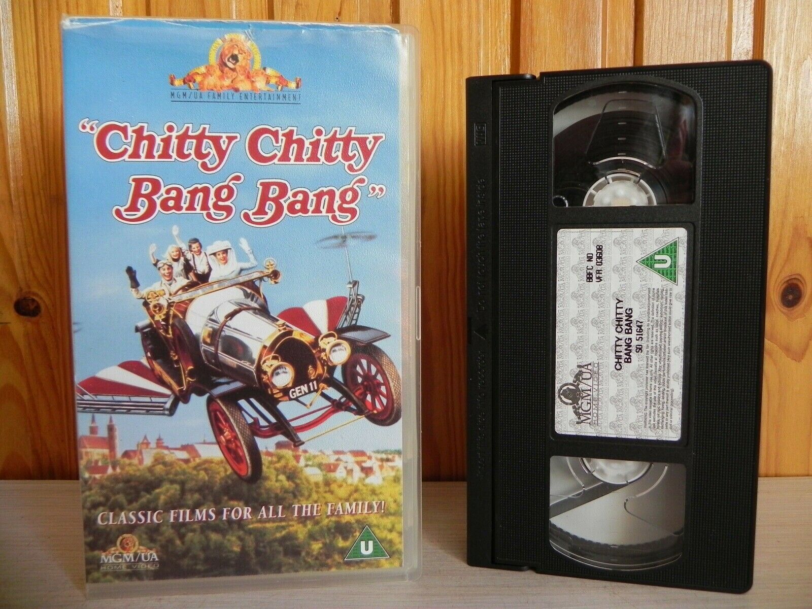 Chitty Chitty Bang Bang - MGM/UA - Classic Film For All The Familly - Pal VHS-