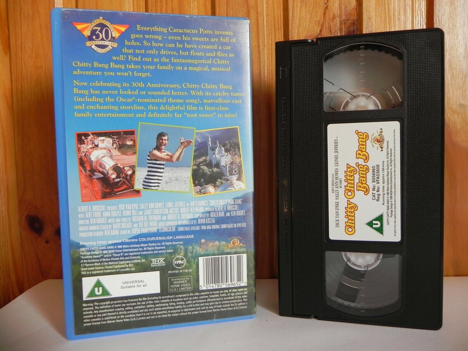 Chitty Chitty Bang Bang - Metro Goldwyn - 30th Anniversary - Family - Kids - VHS-