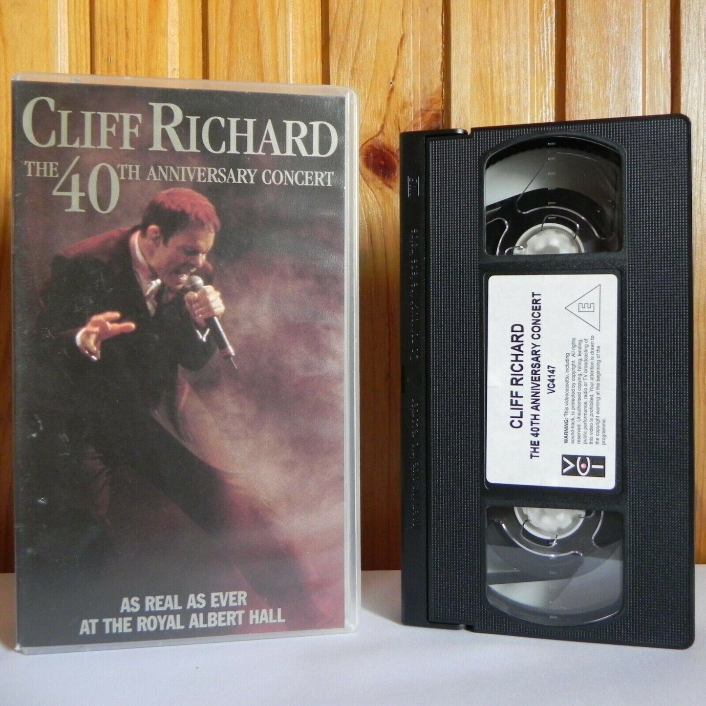 Cliff Richards: The 40th Anniversary Concert - Royal Albert Hall - Music - VHS-