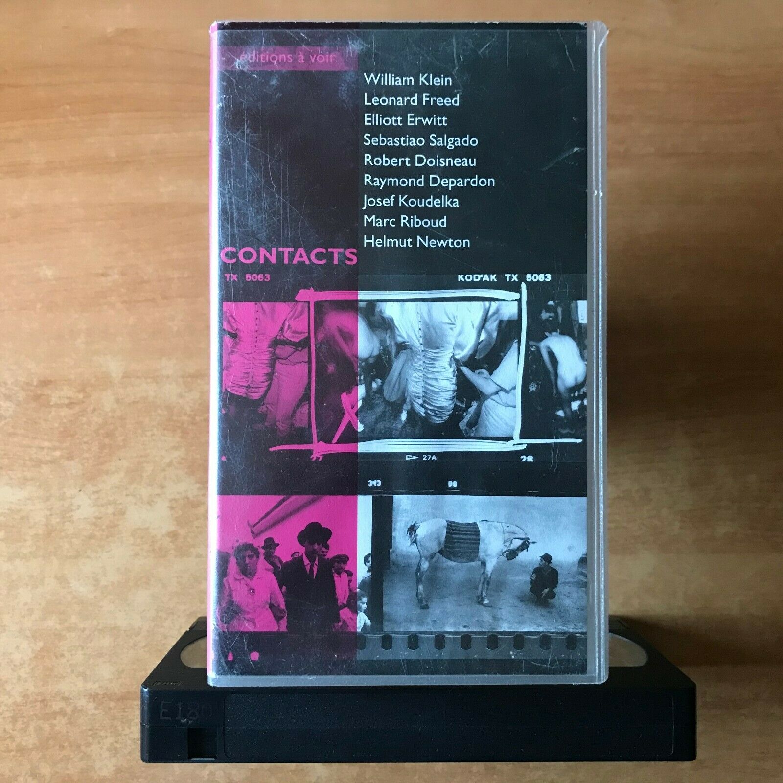 Contacts; [Photographer's Memory]: Helmut Newton / Raymond Depardon - Pal VHS-