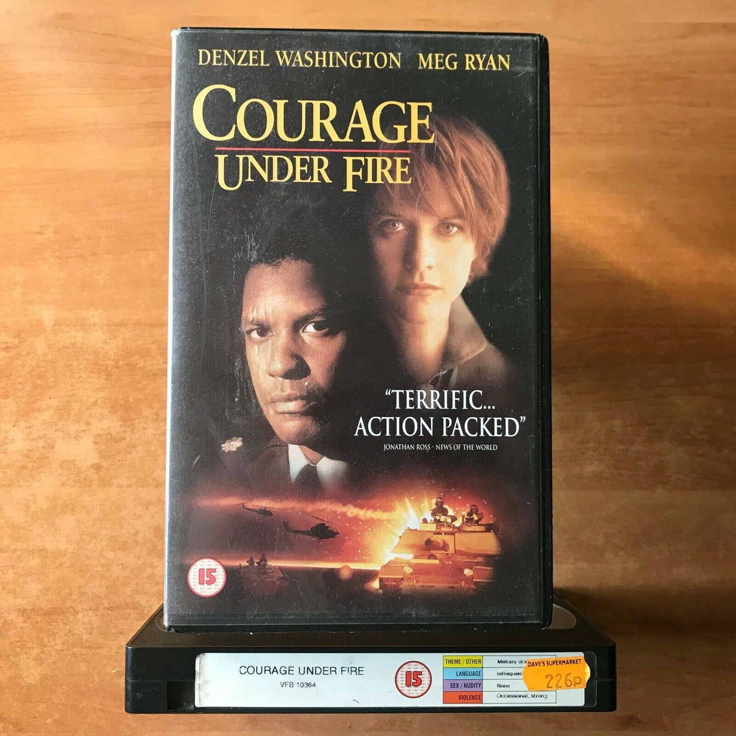 Courage Under Fire (1996): Action [Large Box] Rental - Denzel Washington - VHS-