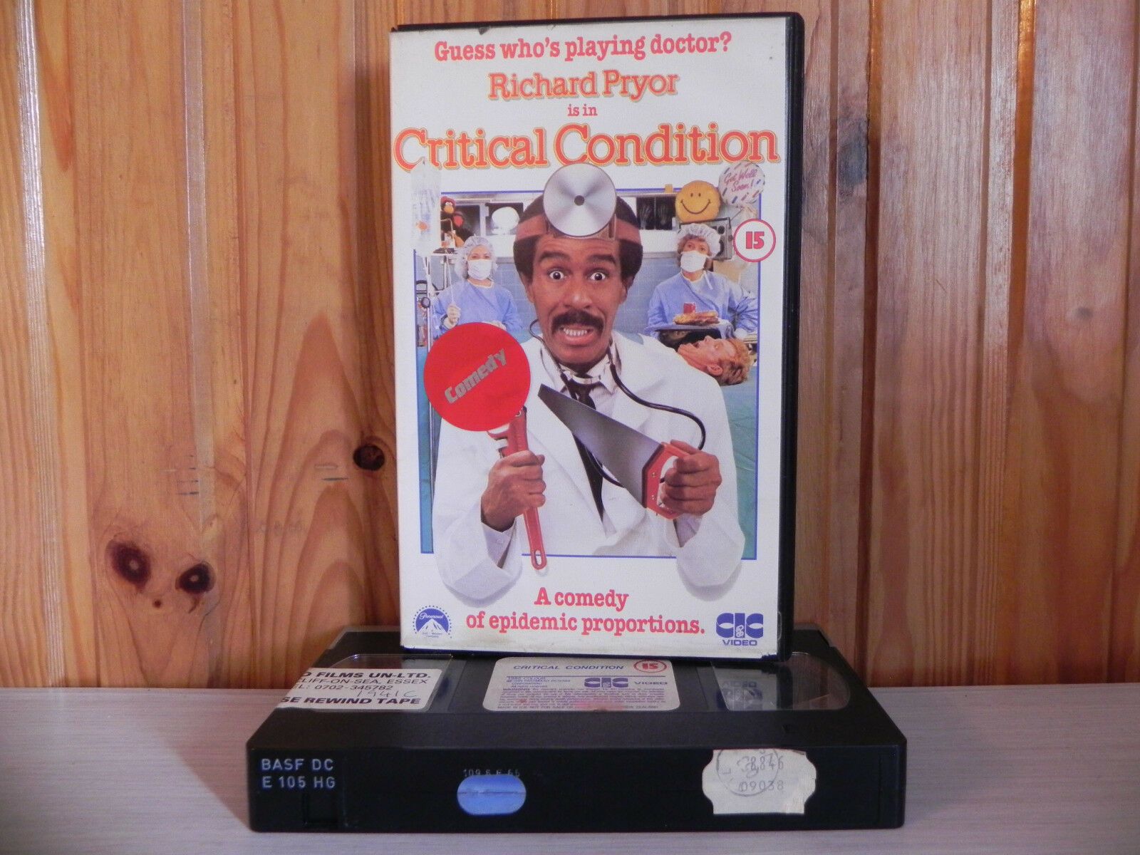 Critical Condition - The Accidental Doctor - Comedy; Richard Prior [Large Box] Rental - Pal VHS-