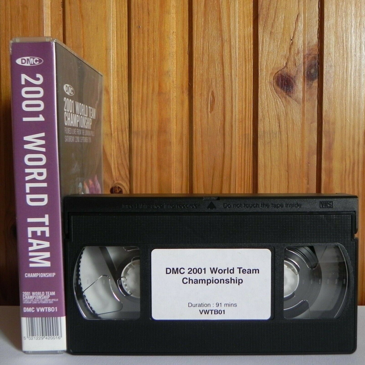 DMC 2001 World Team Championship - 22nd September - Live - London Apollo - VHS-