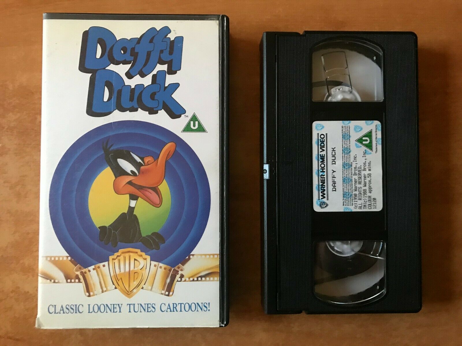 Daffy Duck: Classic Looney Tunes Cartoons - Animated Adventures - Kids - Pal VHS-