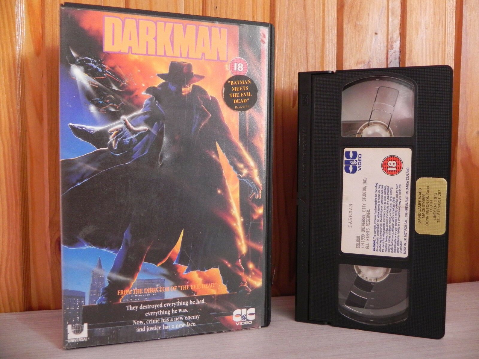 Darkman - Bio-Punk Superhero - Large Box [Rental]; Sam Raimi - Liam Neeson - VHS-