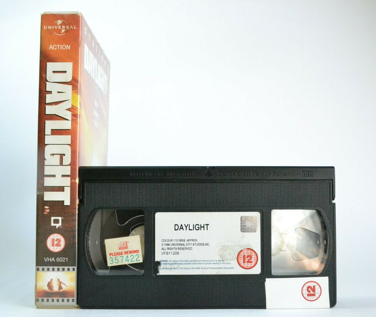 Daylight (1996): Disaster Thriller - Large Box - Sylvester Stallone - Pal VHS-