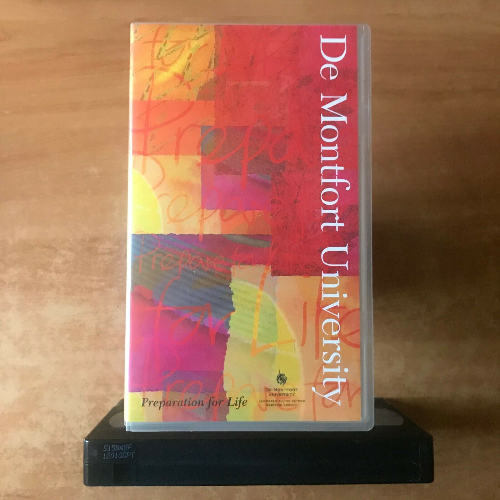 De Montfort University [30.000 Students] Bedford - Leicester - Lincoln - Pal VHS-