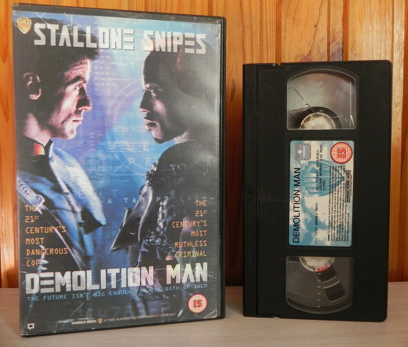 Demolition Man: Sylvester Stallone Vs Wesley Snipes - Large Box - Action - VHS-