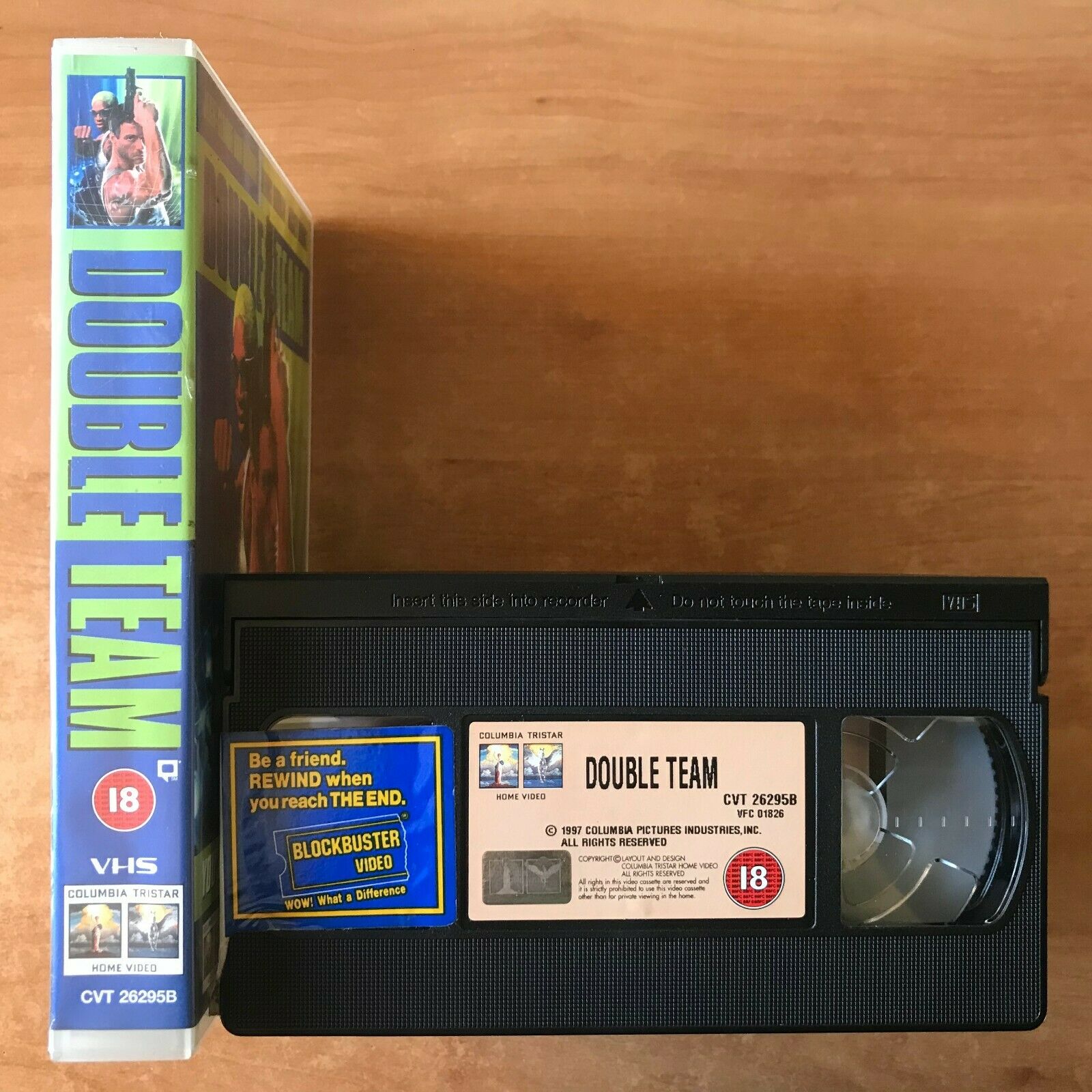 Double Team (1997): Van Damme / Rodman - Action [Large Box] Rental - Pal VHS-