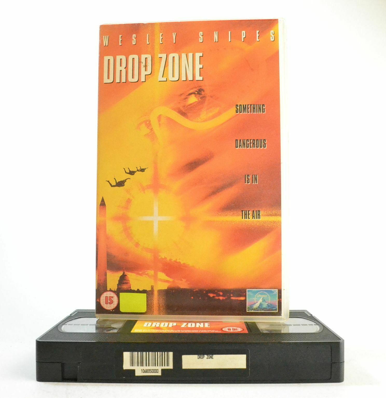 Drop Zone: Action/Thriller (1994) - Large Box - W.Snipes/G.Busey - Pal VHS-