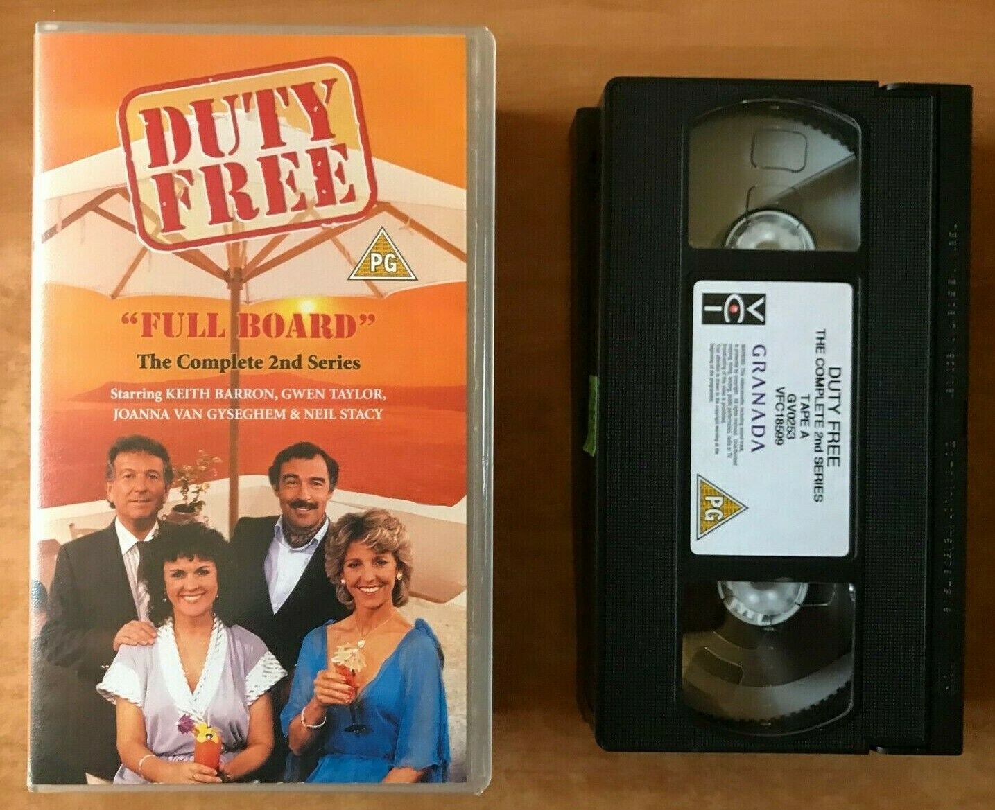 Duty Free [Complete 2nd Series]: Full Board - TV Series - Keith Barron - Pal VHS-