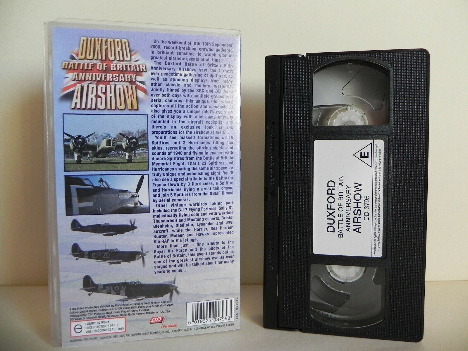 Duxford: Battle Of Britain Anniversary - Airshow - Largest Spitfires - Pal VHS-