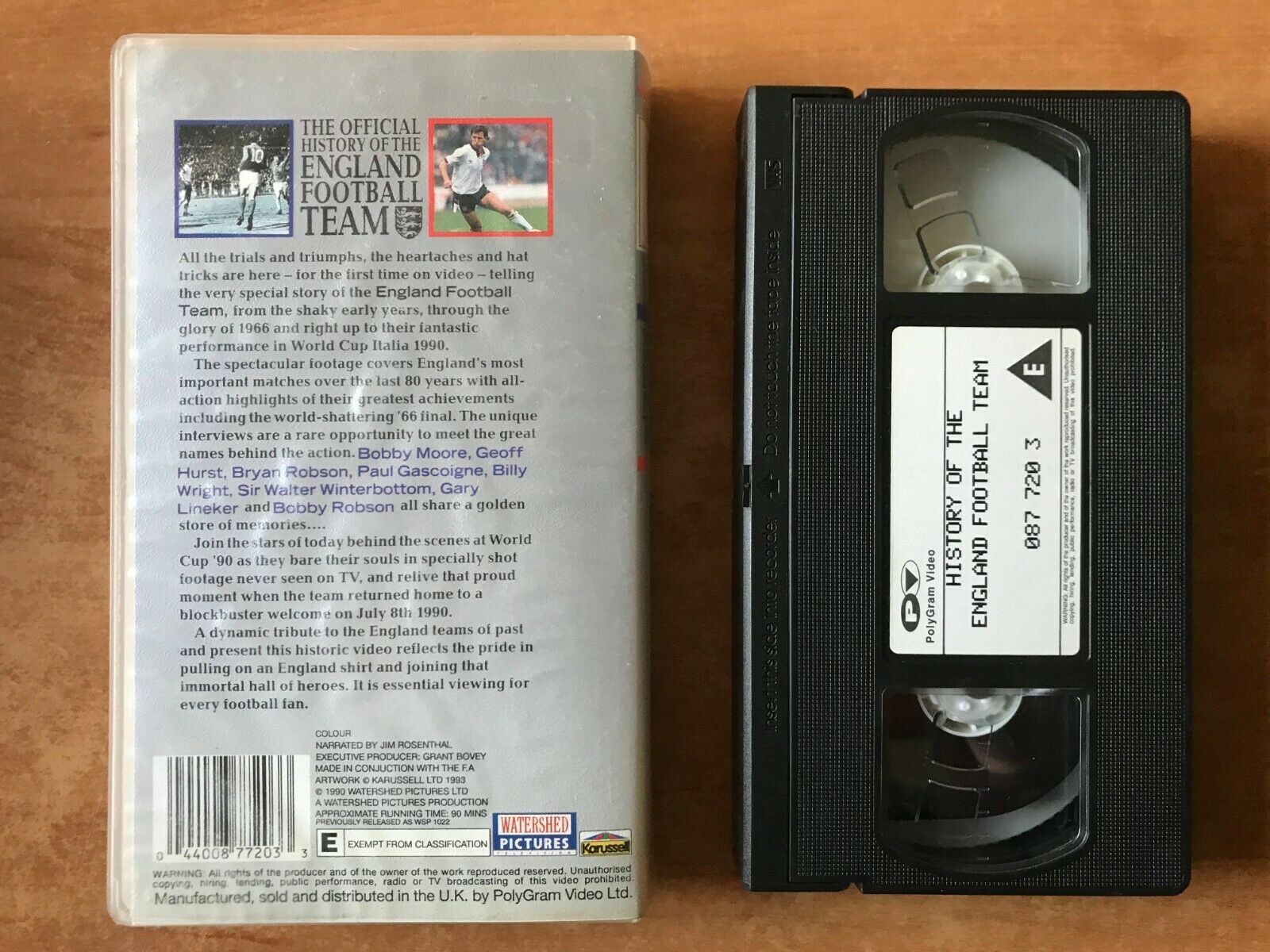 England Football Team (Official History): Bobby Moore - Paul Gascoigne - Pal VHS-