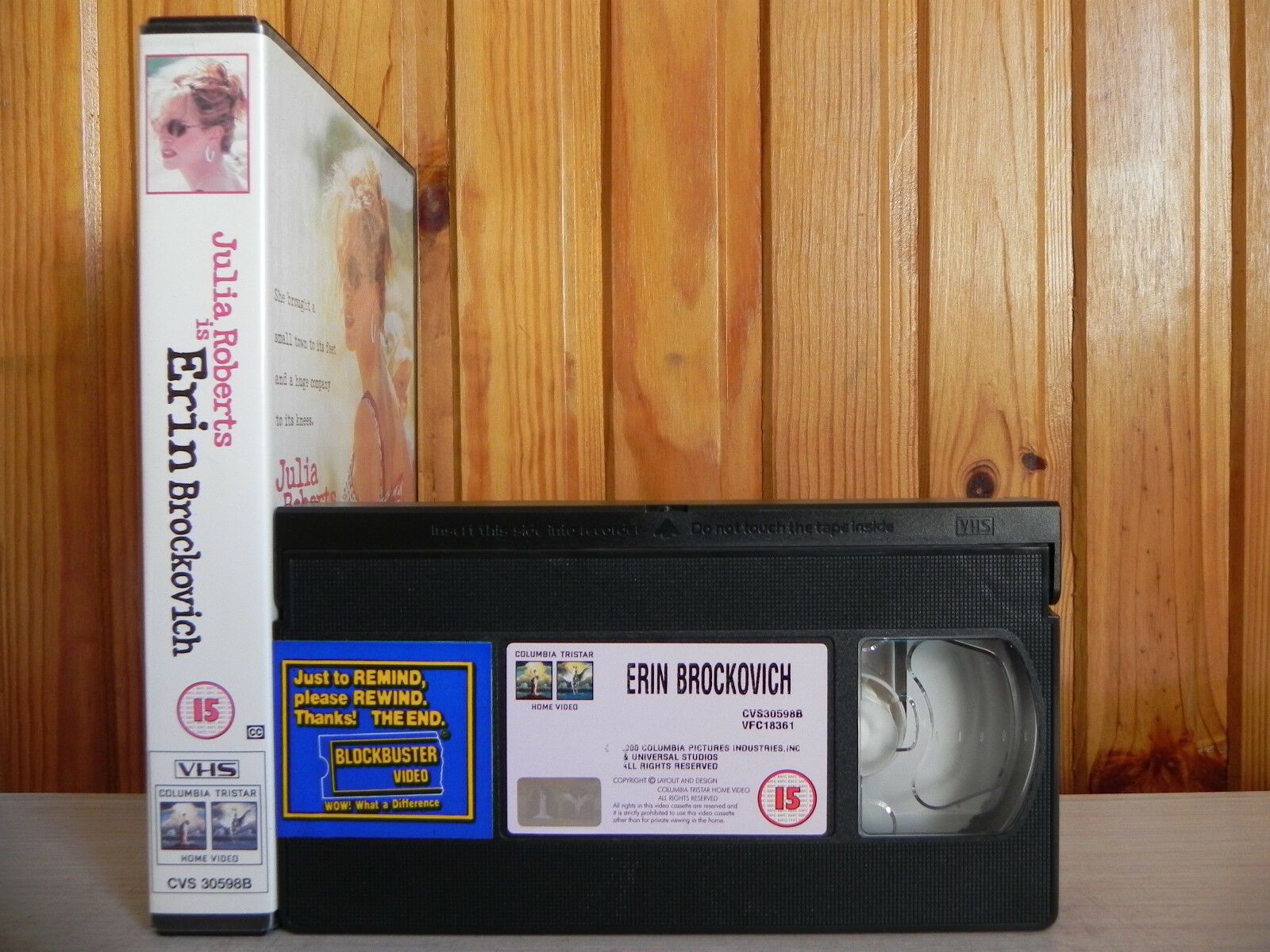 Erin Brockovitch: Drama [Large Box] Rental - Julia Roberts / Albert Finney - Pal VHS-