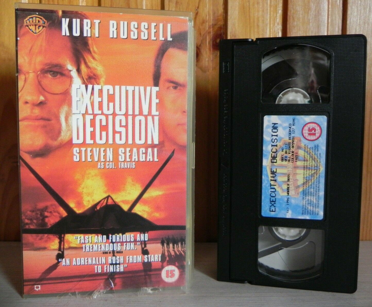 Executive Decision: Airplane Hijack Action - Kurt Russell - Steven Seagal - VHS-