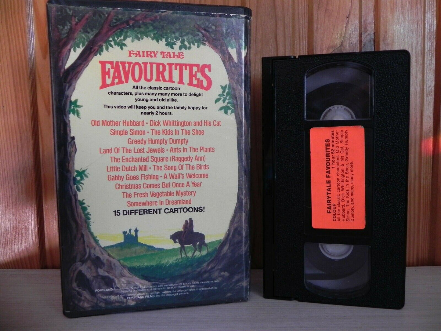 Fairy Tale Favourites - Pre-Cert Video - Big Box - 15 Vintage Cartoons - Pal VHS-