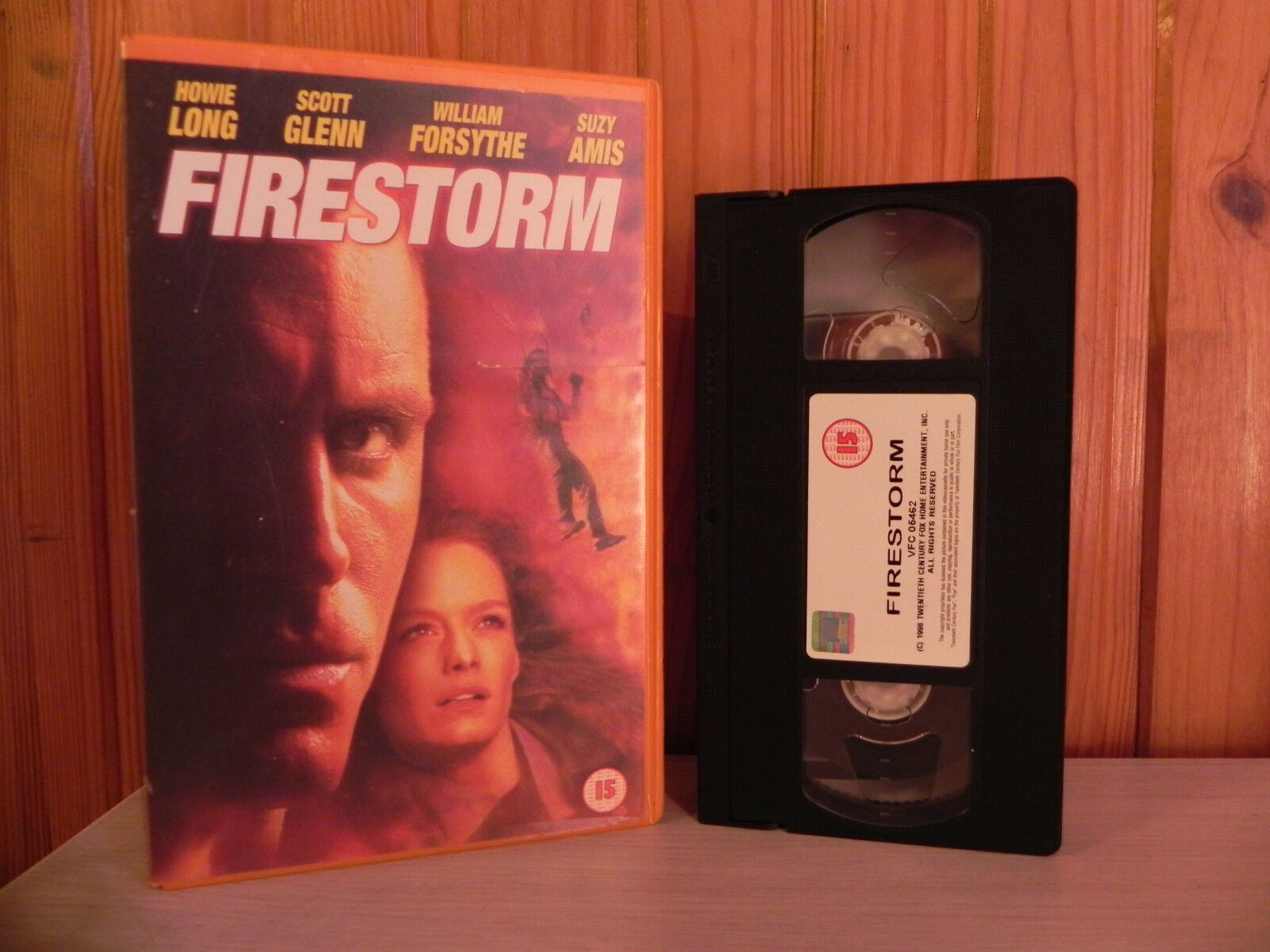 Firestorm - Howie Long - Suspenseful Action - Big Box Video - ExRental - VHS-