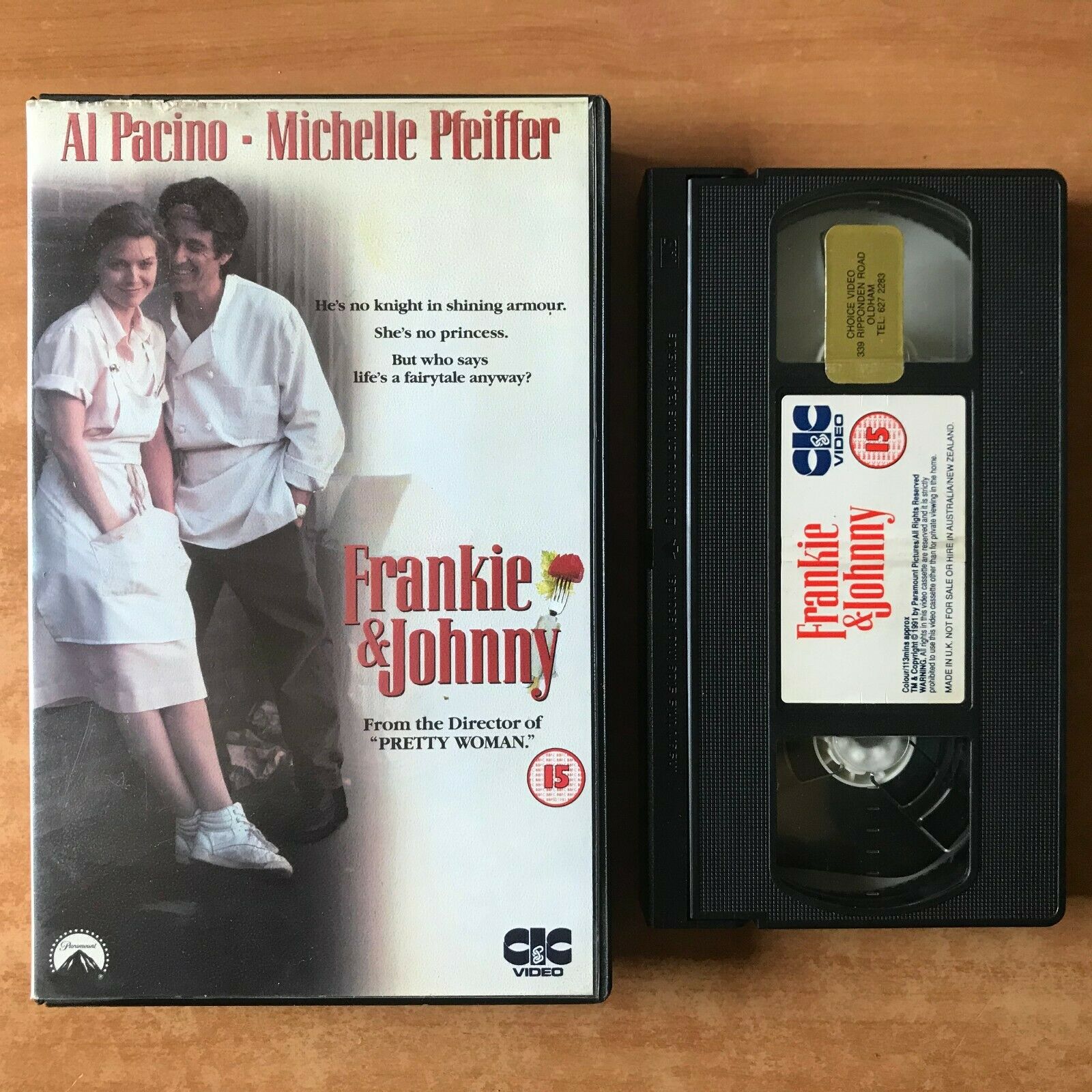 Frankie & Johnny: Al Pacino / Michelle Pfeiffer [Big Box] Rental - Romance - VHS-