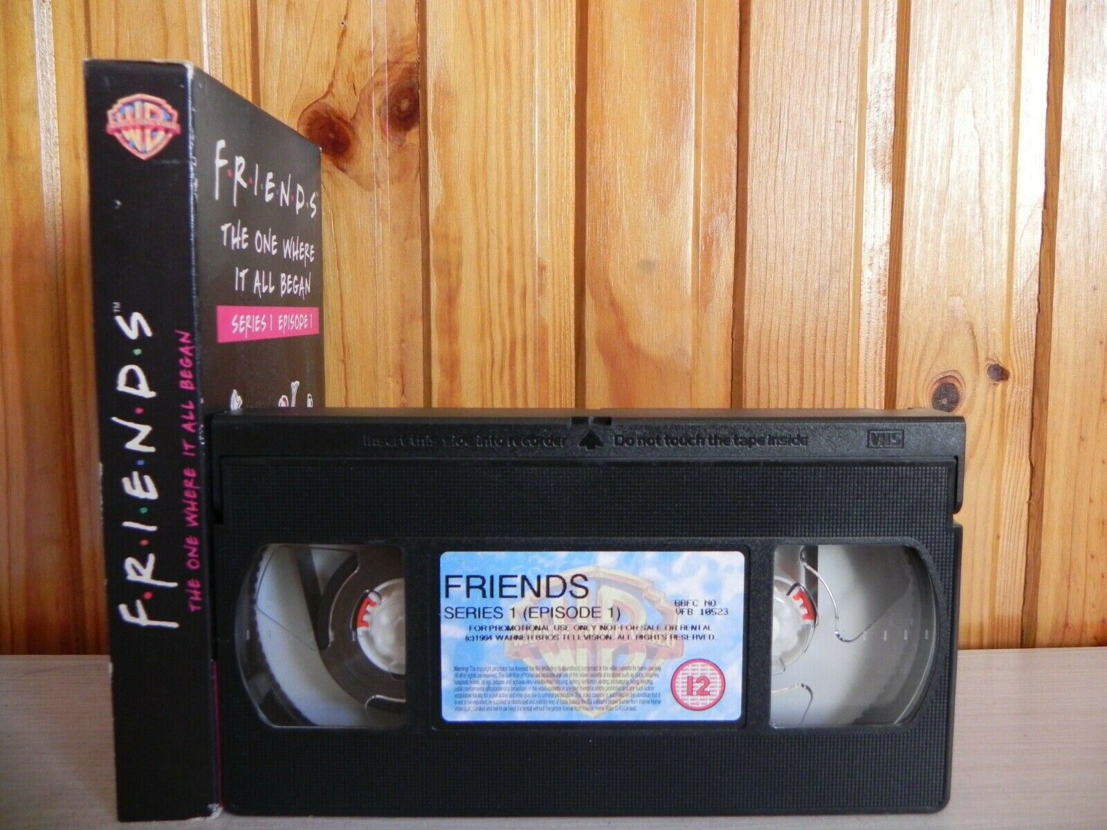 Friends - The One Where It All Began - Series 1 - Episode 1 - TV Series - VHS-