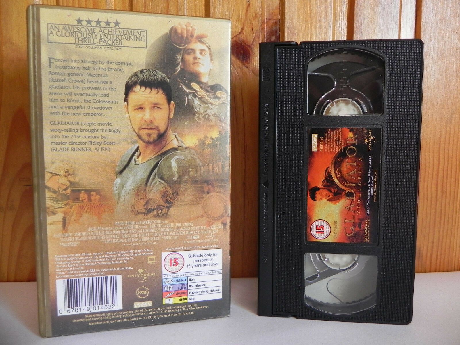 Gladiator [Widescreen]; Ridley Scott - War Drama - Russell Crowe - Pal VHS-