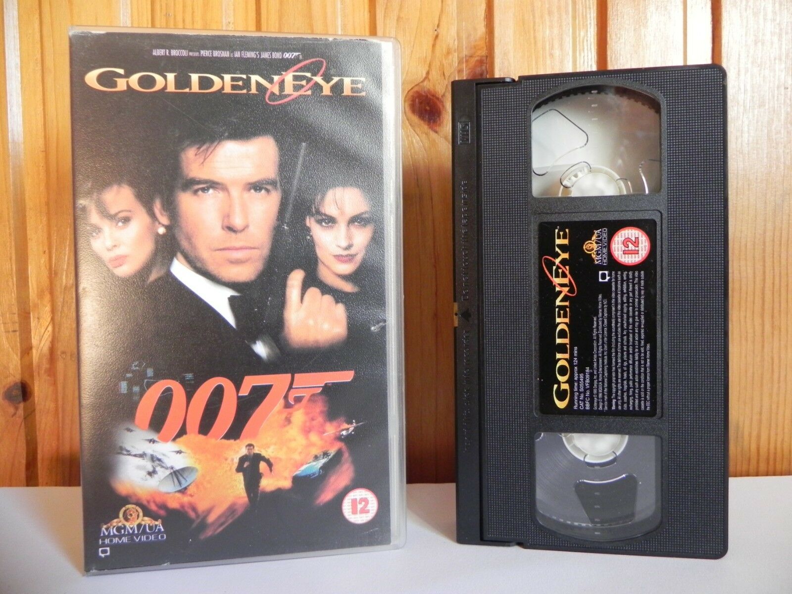 Goldeneye (1996); [007 James Bond] - Spy Action - Pierce Brosnan - Pal VHS-