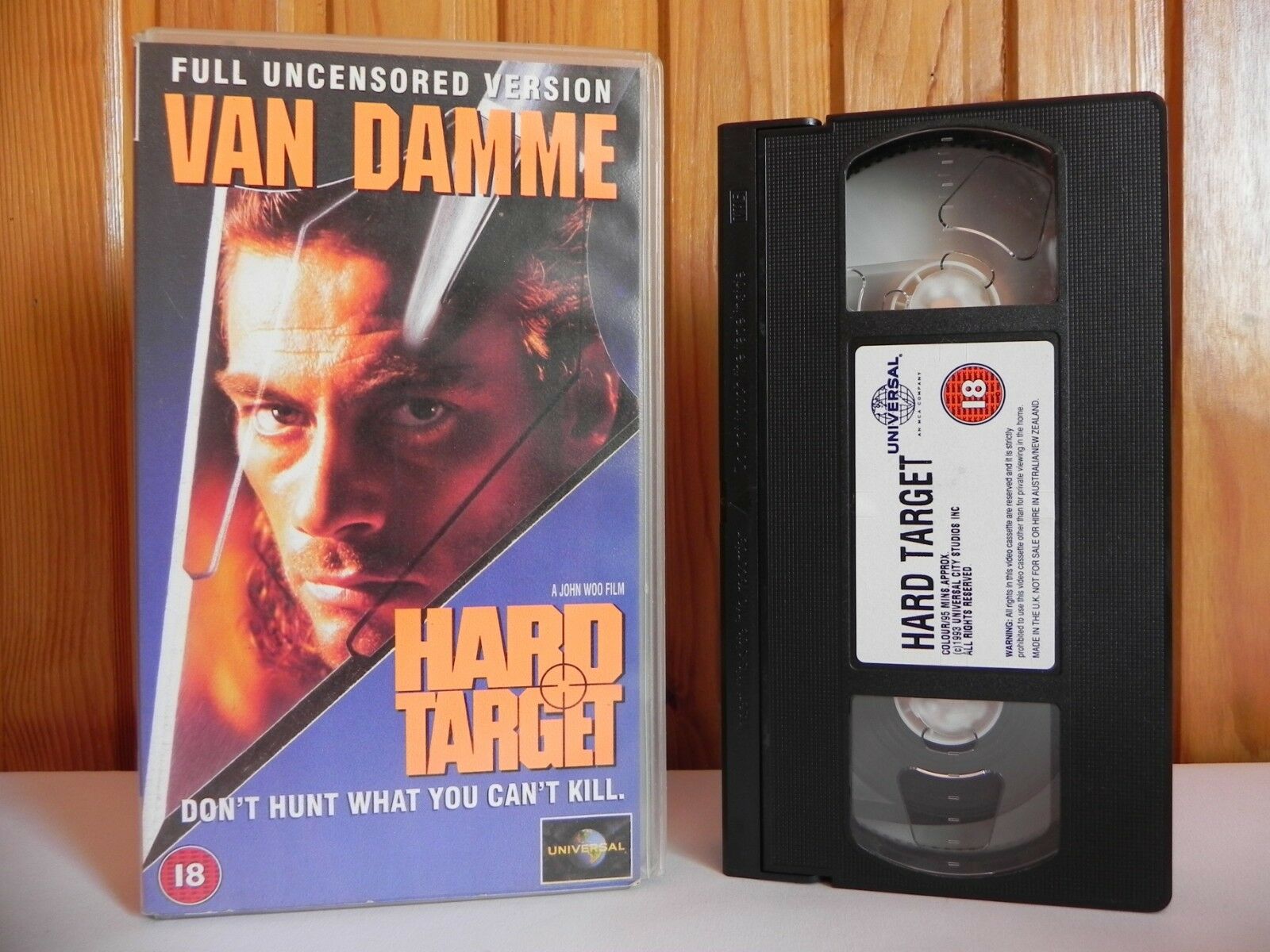 Hard Target - Universal - Action - Van Damme - Uncensored Version - Pal VHS-