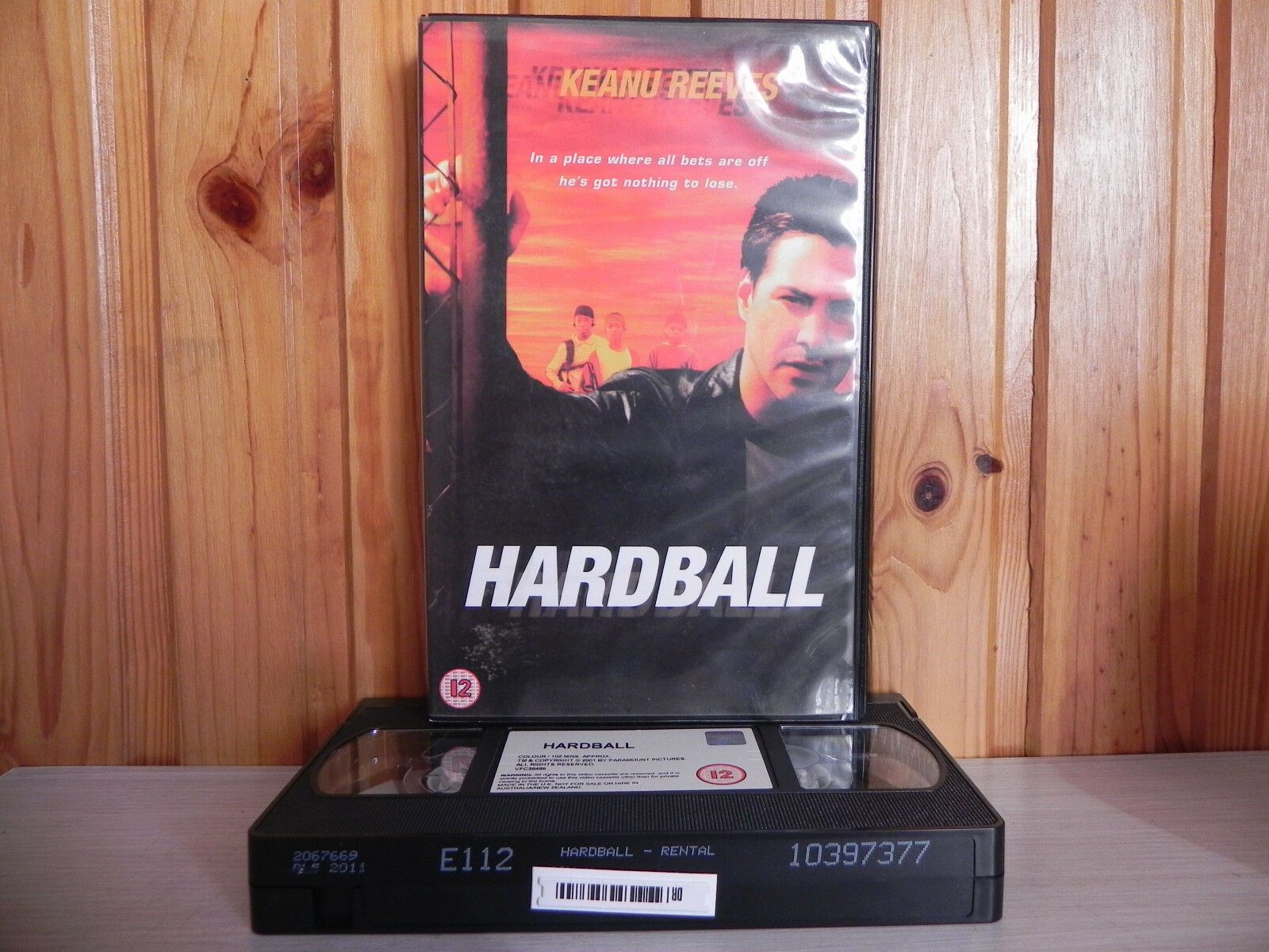 Hardball - Big-Box - Ex-Rental - A Younger Keanu Reeves - Intense Drama - VHS-