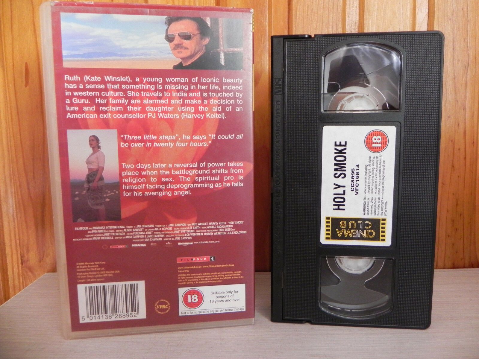 Holy Smoke - FilmFour - Cert (18) - Kate Winslet - Harvey Keitel - Drama Pal VHS-